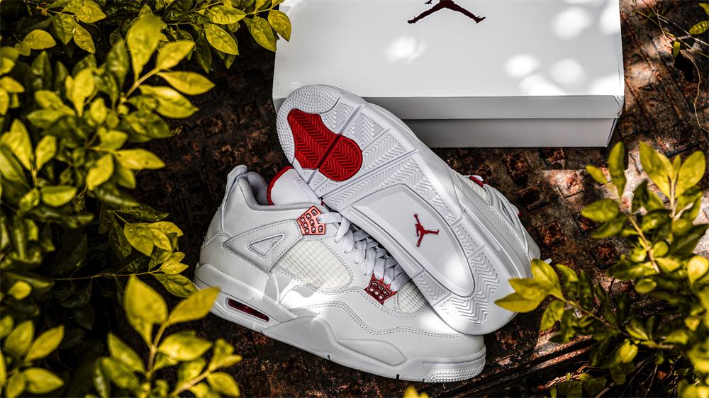 PK GOD Jordan 4 Retro Metallic Red RETAIL MATERIALS READY TO SHIP